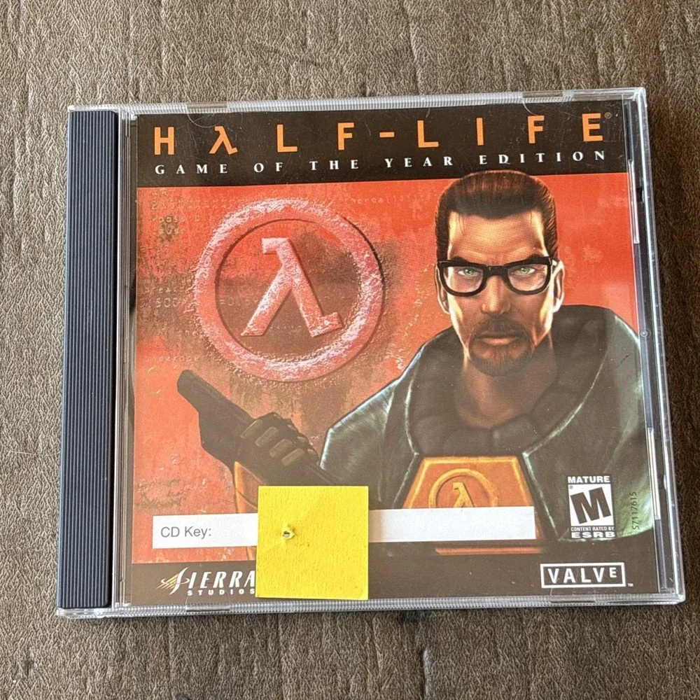 Half-Life: Game of the Year Edition PC Game Computer Video Games W Cd Key